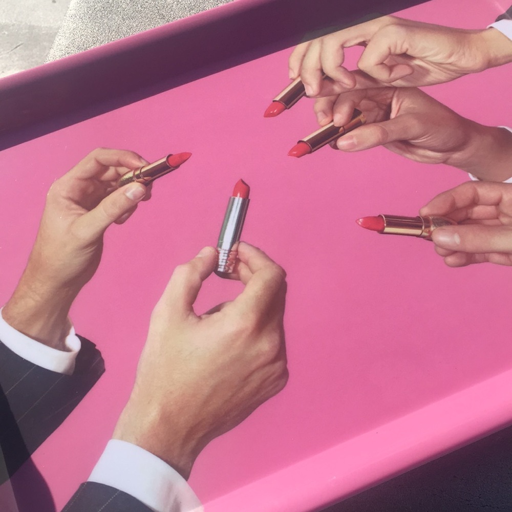 SELETTI TOILET PAPER LIPSTICK TRAY